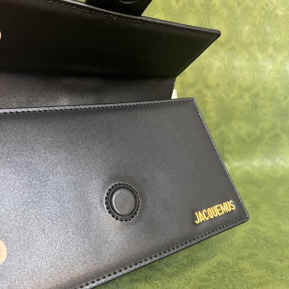 Jacquemus Le grand Bambino Crossbody flap bag - Picture 6 of 8